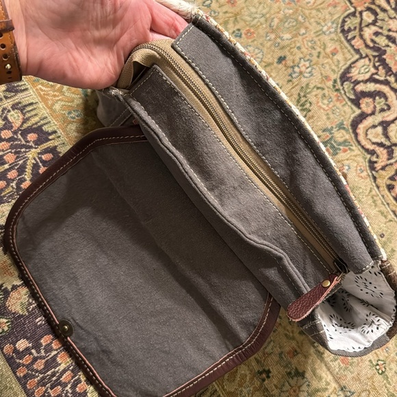 Myra Bag™️ - Backpack - Picture 9 of 9